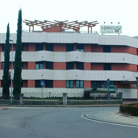 Hotel St John Desio Buitenkant foto