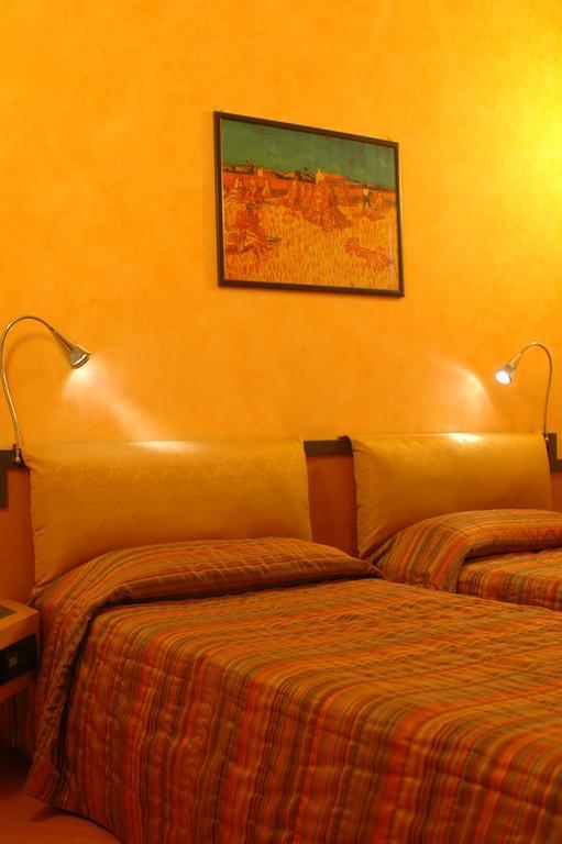 Hotel St John Desio Kamer foto